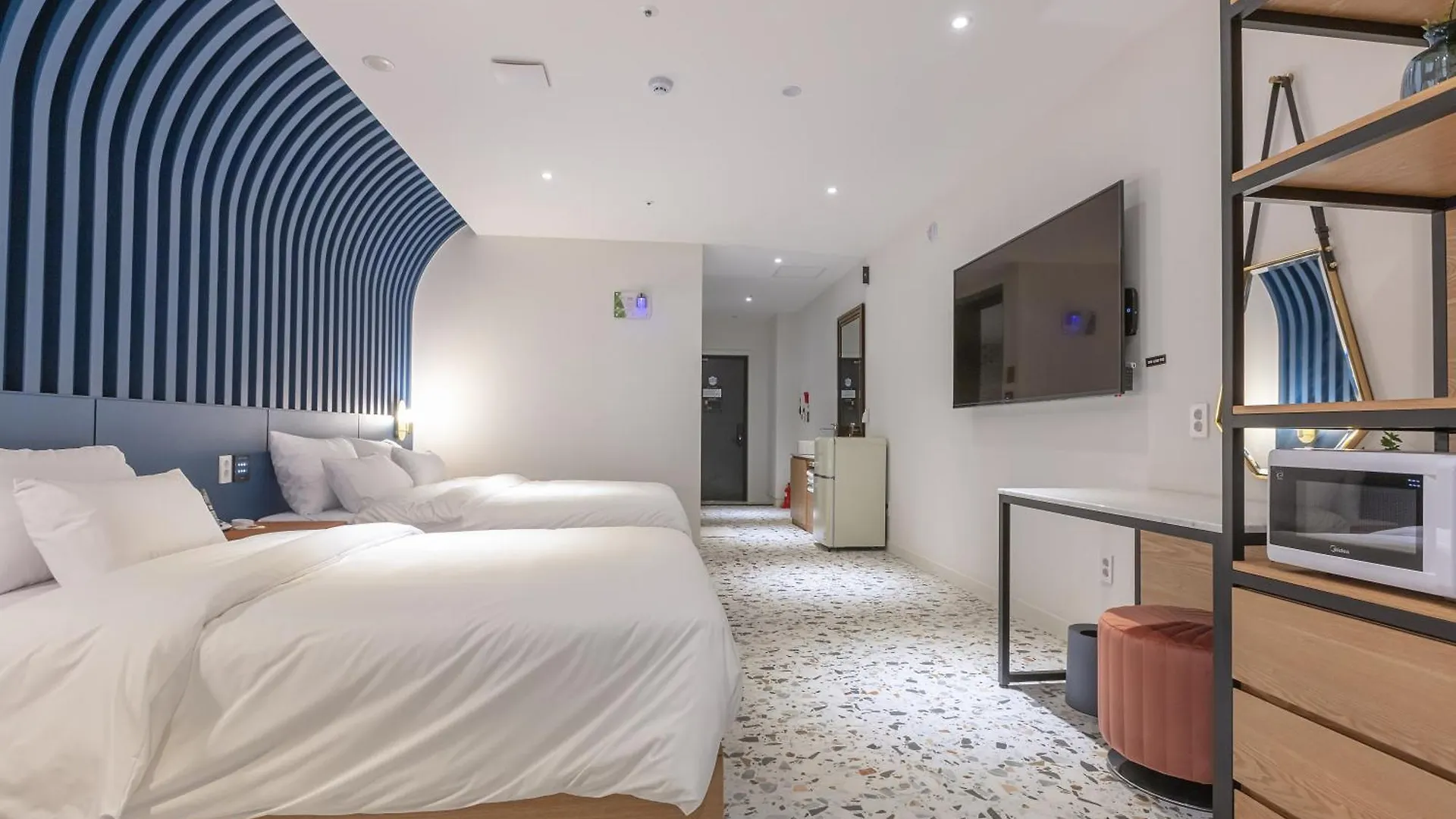 Nomad Hotel Gimhae 3*,  South Korea
