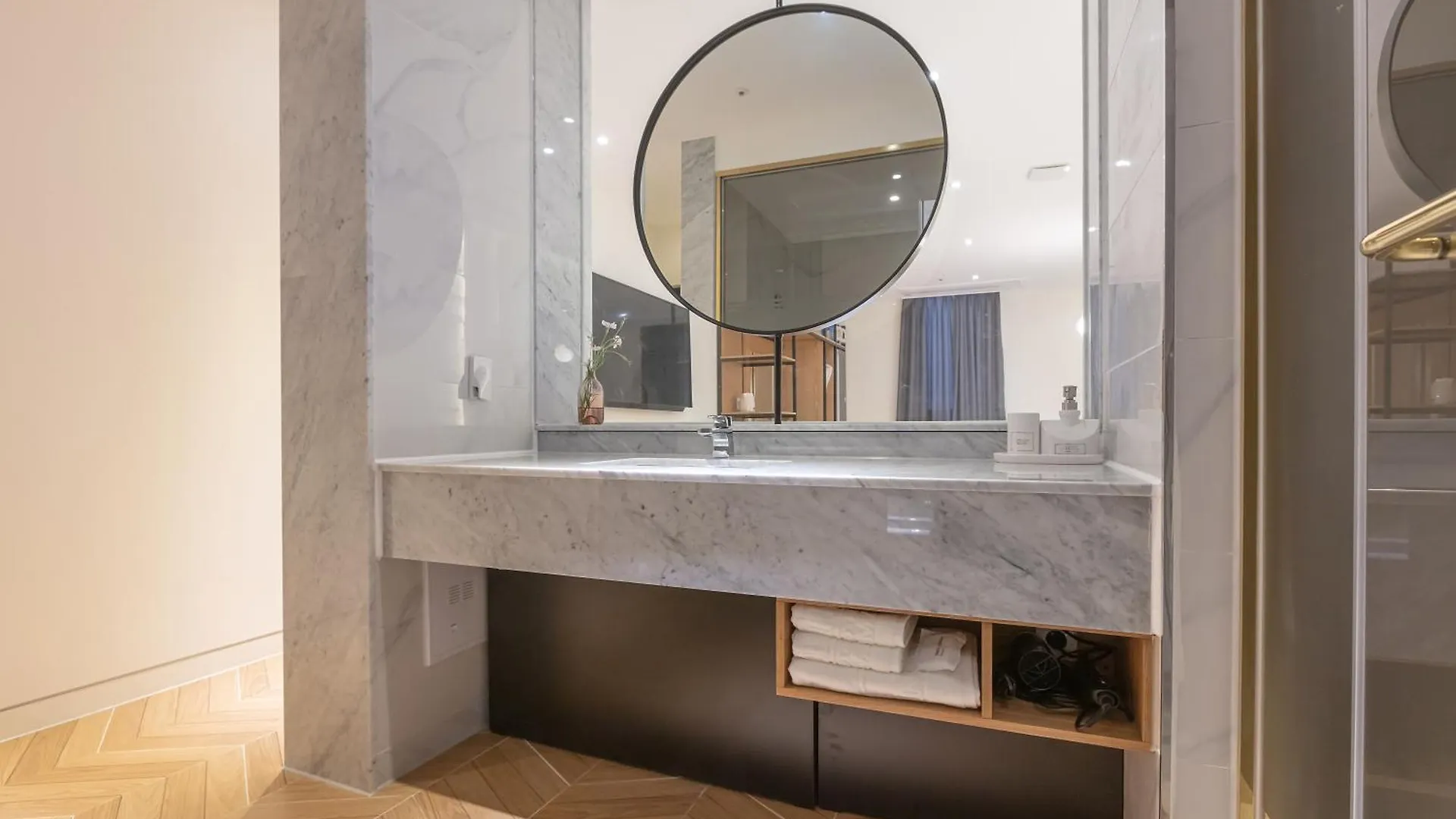Nomad Hotel Gimhae